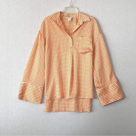 Club Monaco Gingham Popover Pocket Shirt - Picture 4 of 10